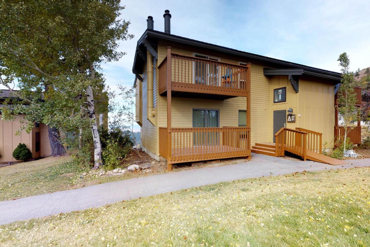 Pioneer Condominiums Bogus Basin Exterior photo